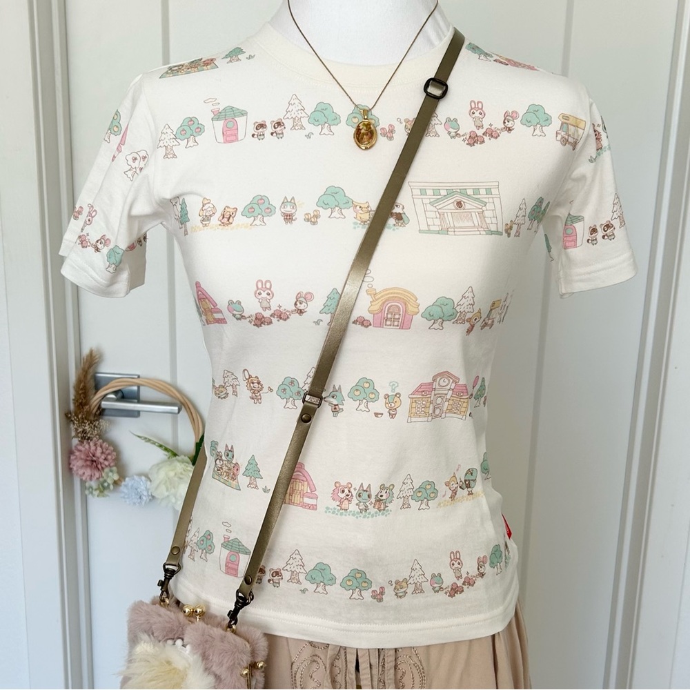 Nintendo Animal Crossing ACNH Cream T-Shirt Fitted Short Sleeve Japan Exclusive